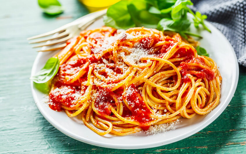 Tasty Italian Spaghetti With Tomato Sauce